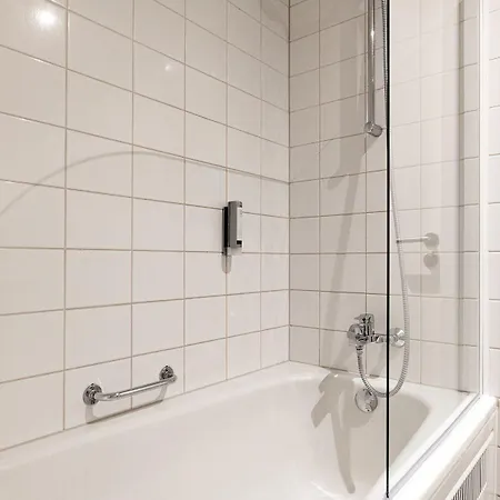 Garner By Ihg 4*